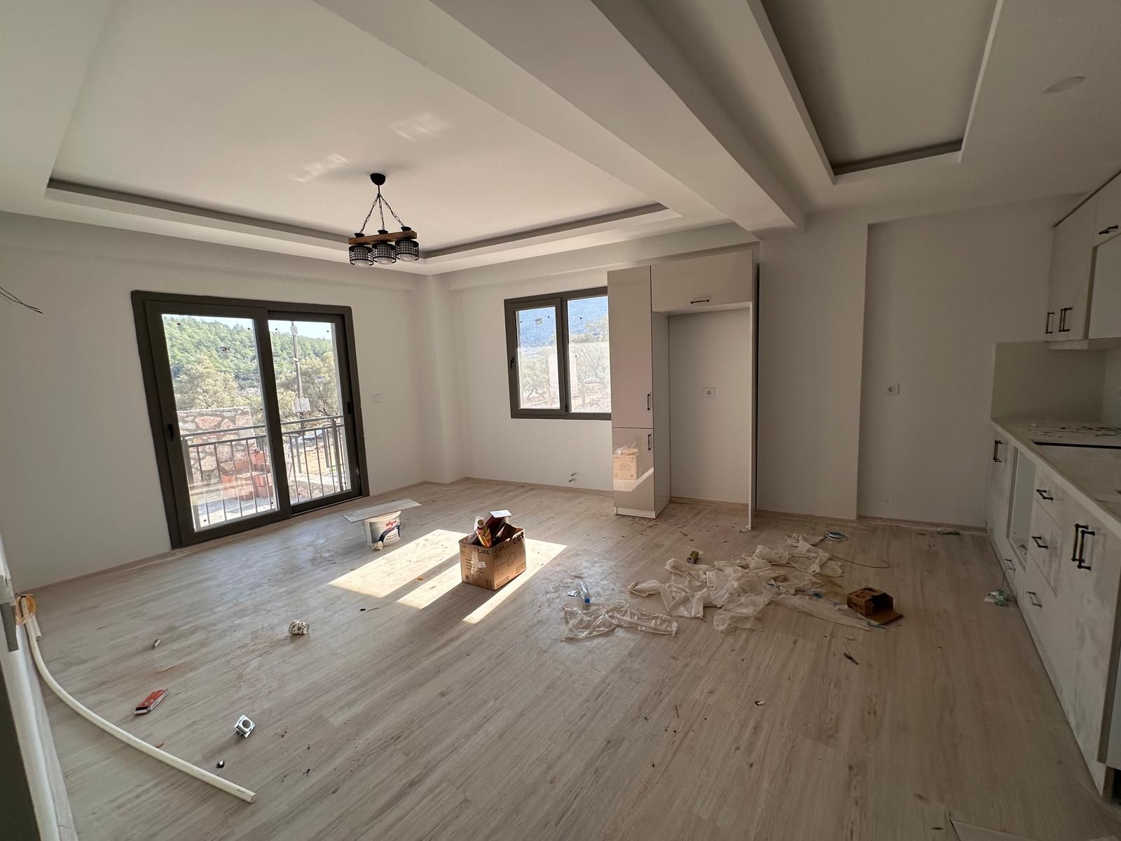 PEHLEVANLARDAN DEVLET HASTAHANESİNE YAKIN KİRALIK 1+1 DAİRE