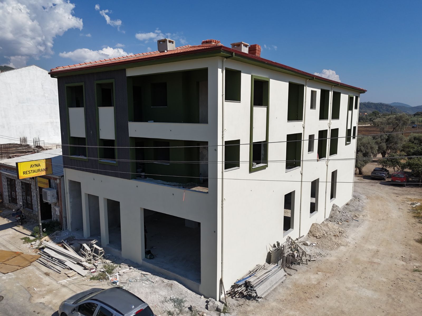 Milas Selimiye de Fırsat Sıfır İşyeri ve 2+1 3+1 Daireler